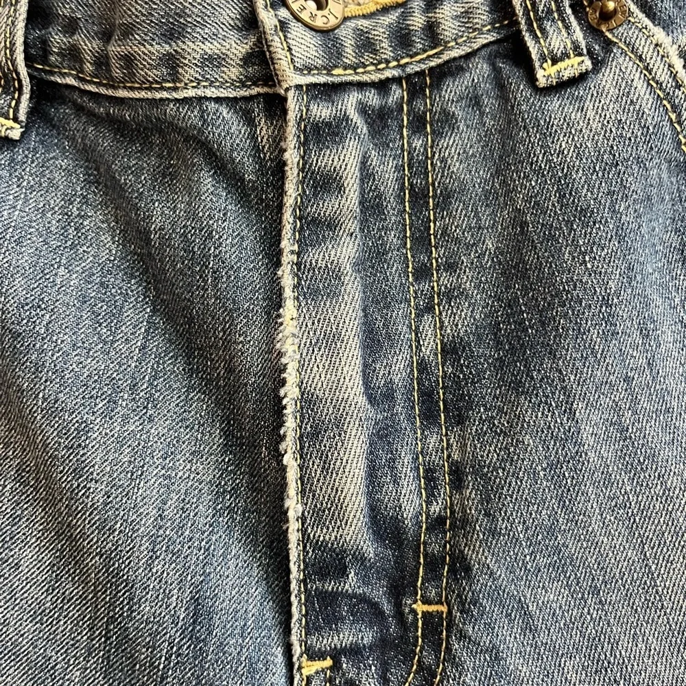 J.Crew Factory Men’s Relaxed Fit Jeans 34x34 100% Cotton Medium Wash